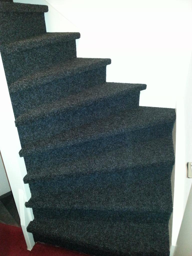 Trap bekleden, stofferen incl. tapijt | vanaf €295,-
