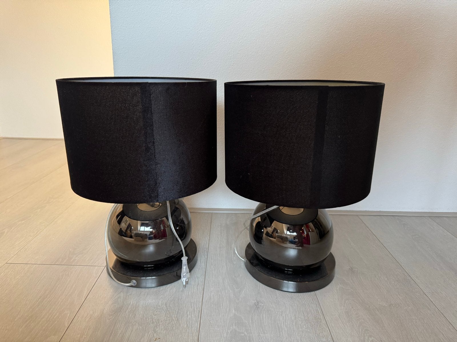 Set van 2 moderne tafellampen met zwarte kap, Ophalen, Metaal, Modern, Sfeerlamp