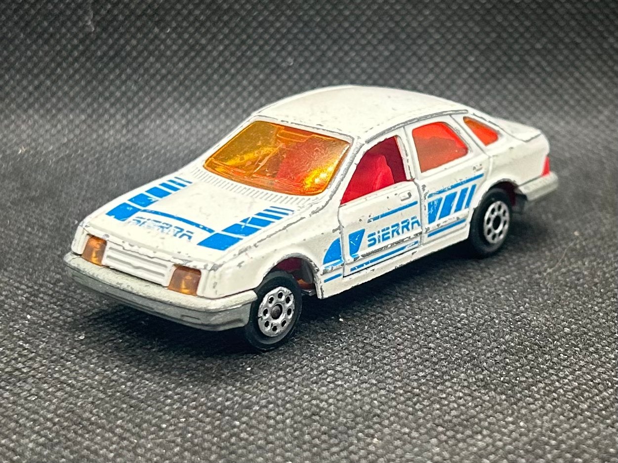 Majorette Ford Siërra 1:64, Verzenden, Zo goed als nieuw, Auto