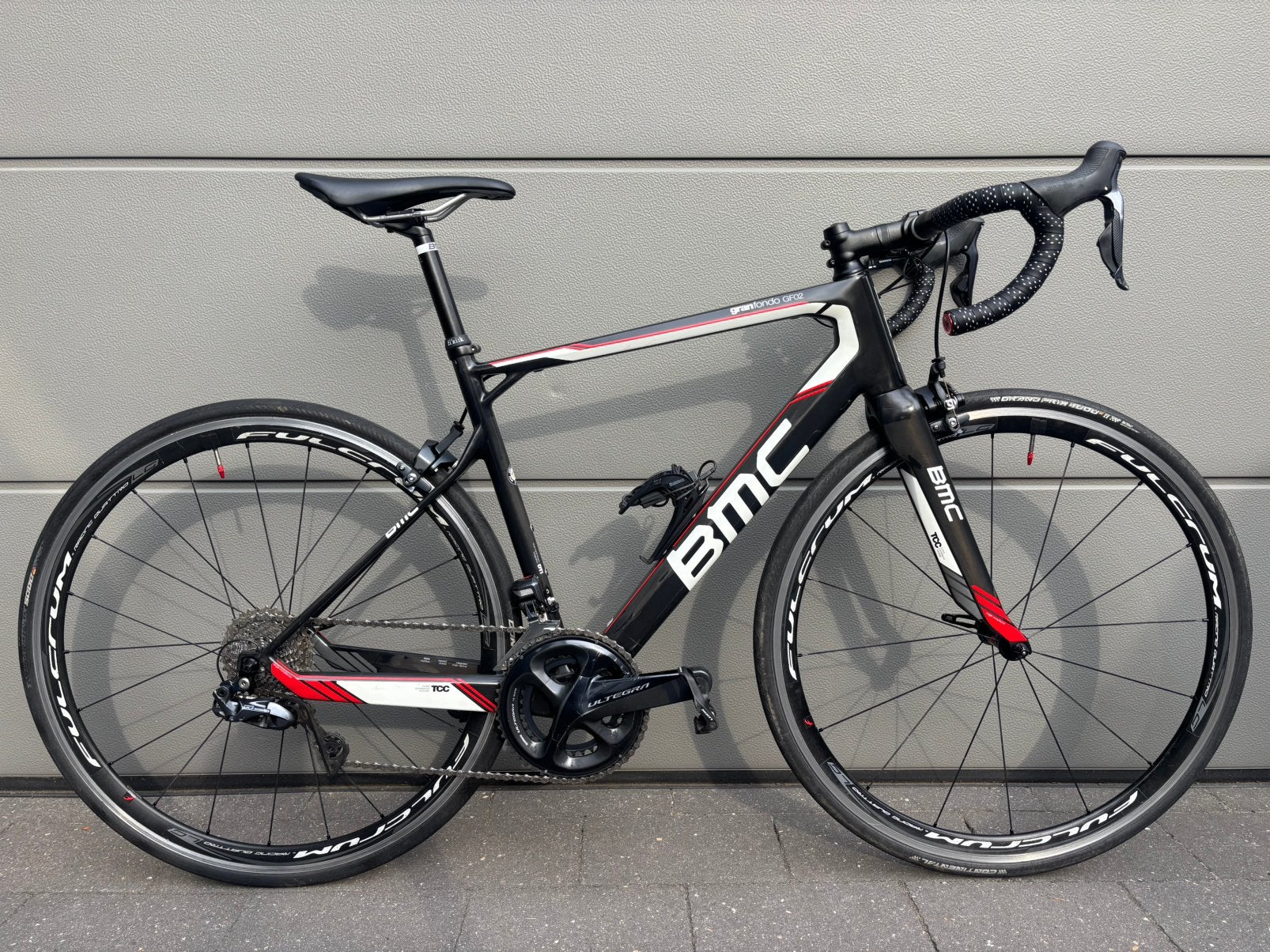 BMC Granfondo GF02 54cm Ultegra Di2 11Spd (1.70m t/m 1.80m), Fietsen en Brommers, Overige merken, 28 inch, Carbon, Velgrem