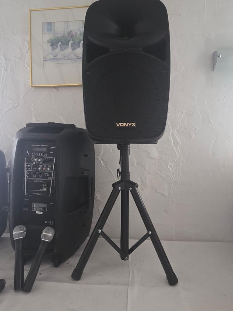 Complete Geluidsset: Vonyx VPS122A Speakerset + Versterker, Audio, Tv en Foto, Luidsprekers, Overige typen, Zo goed als nieuw