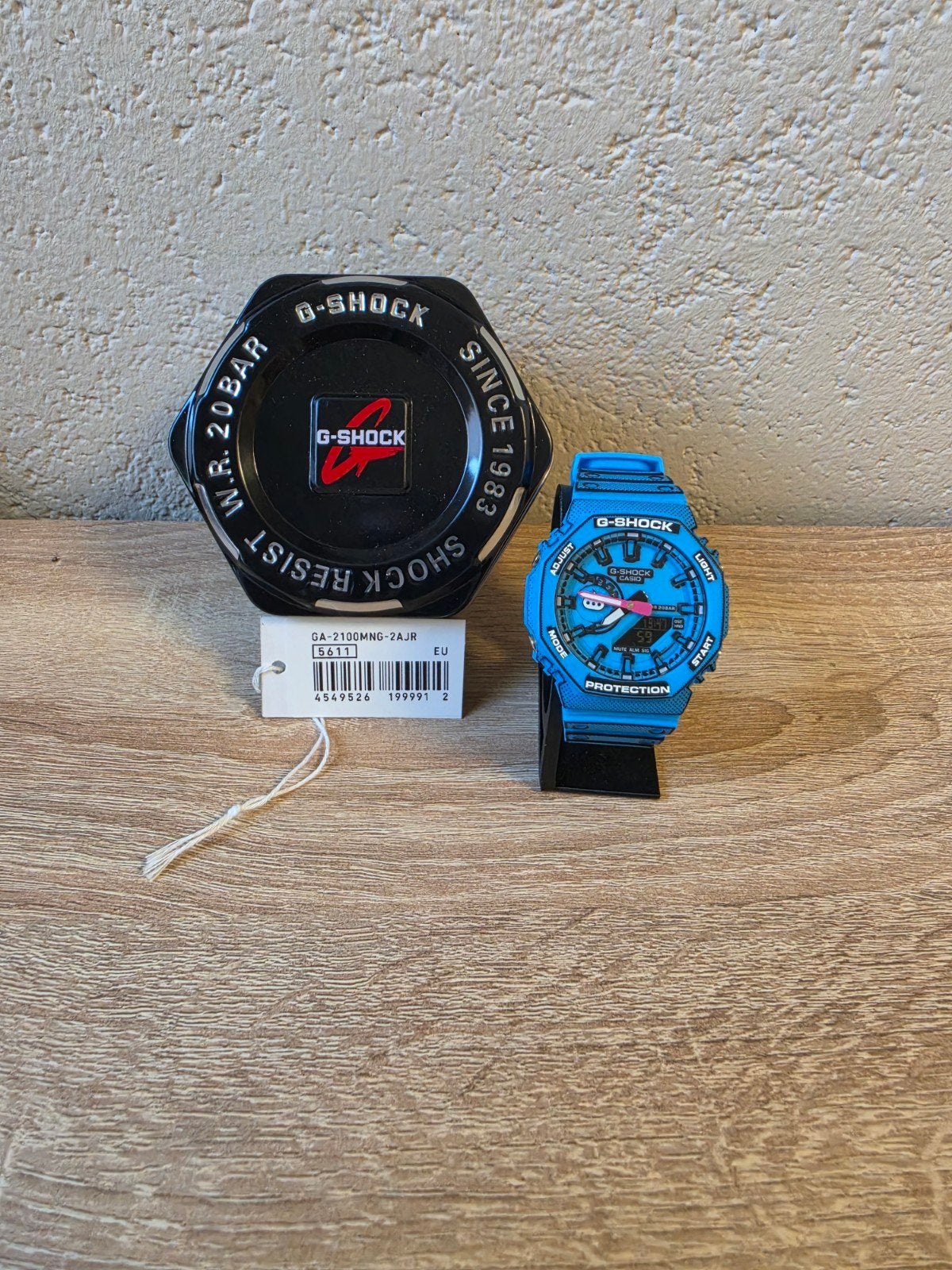 Casio G-Shock GA-2100MNG-2AJR Manga Themed Horloge, Sieraden, Tassen en Uiterlijk, Horloges | Heren, Casio, Kunststof, Polshorloge
