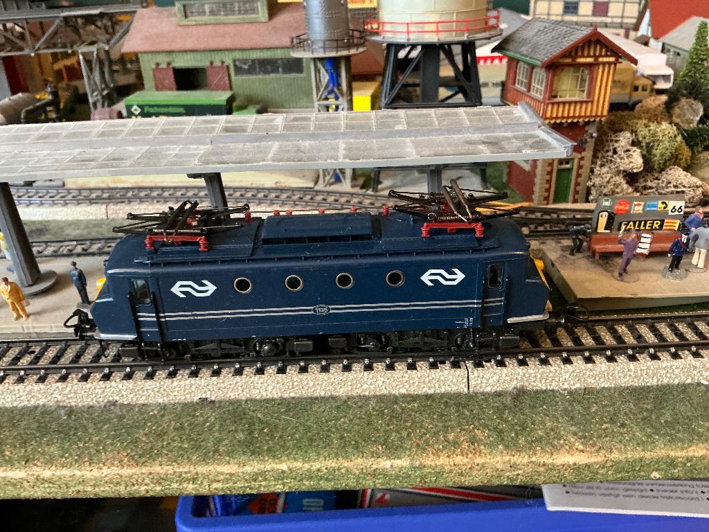 Marklin 3327, Wisselstroom, Locomotief, Ophalen of Verzenden, Märklin