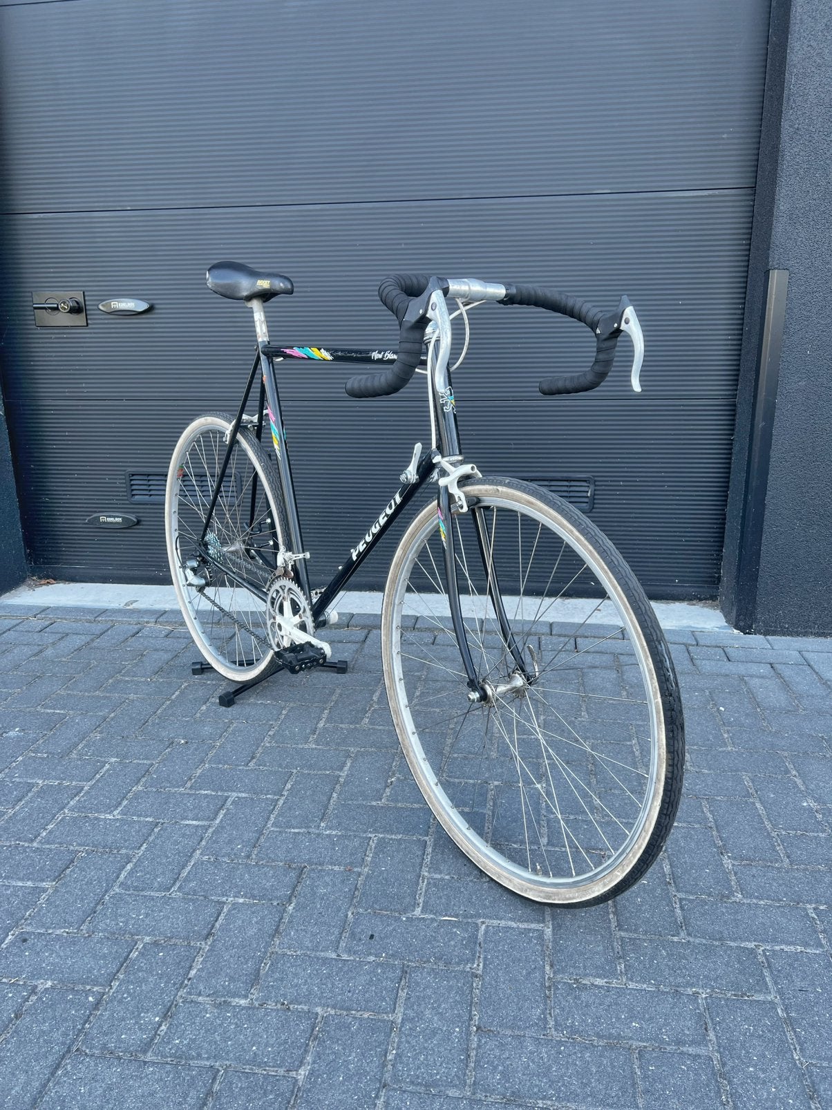 Nette peugeot mont blanc zwart vintage gravel racefiets, Overige merken, 28 inch, Velgrem, Ophalen of Verzenden