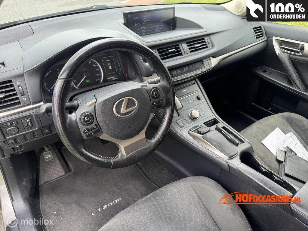 Lexus CT 200h HYBRIDE NAVI/CAMERA, Auto's, Lexus, 1345 kg, 136 pk, Gebruikt, Euro 6