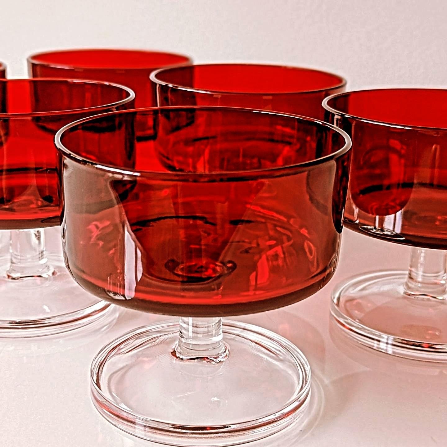 Vintage glas - Donkerrood - Voet in helderglas - 6 stuks, Ophalen of Verzenden, Zo goed als nieuw, Overige typen