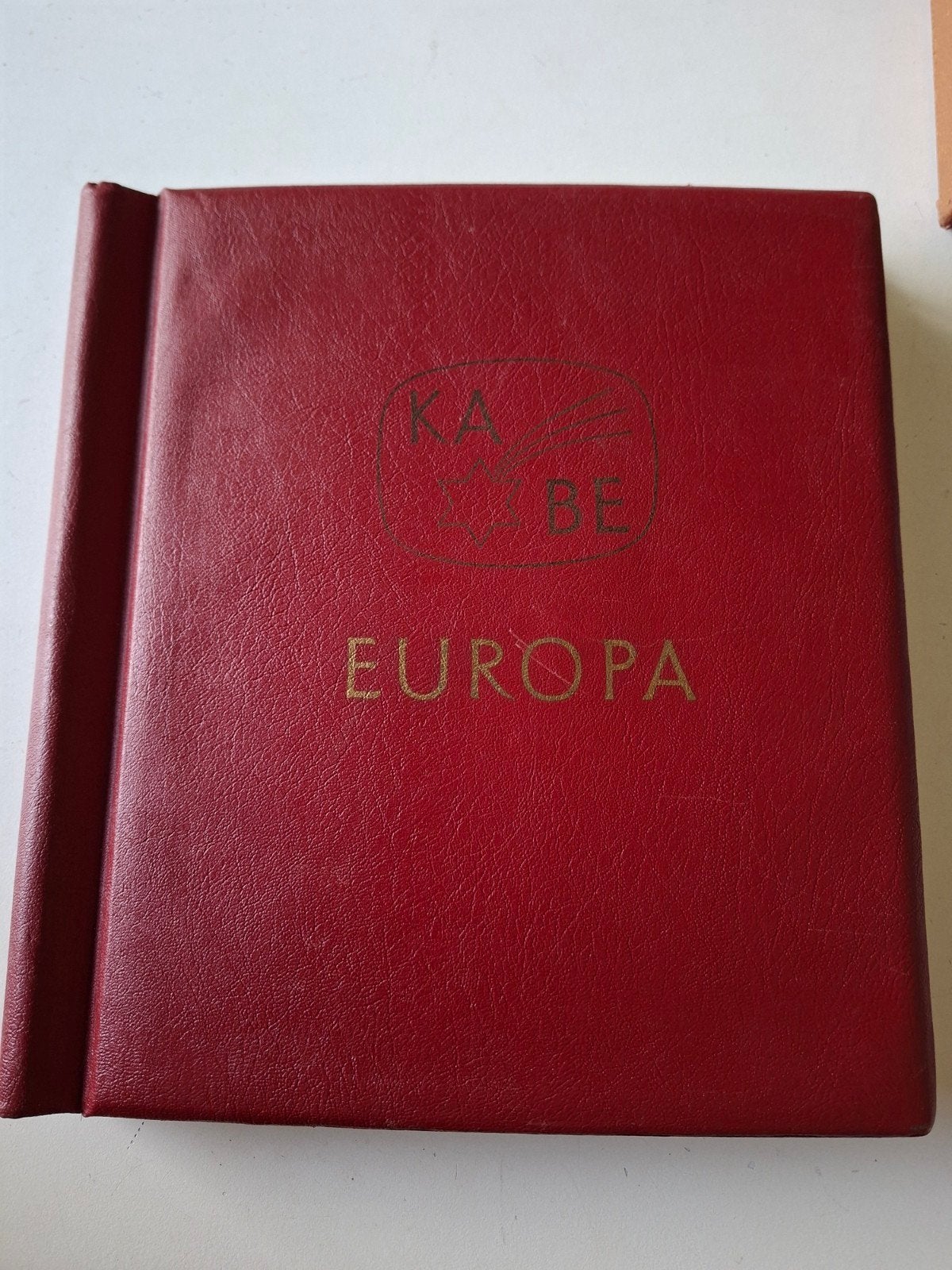 Album met davo bladen Nederland overzee. p, Ophalen of Verzenden, Verzamelalbum