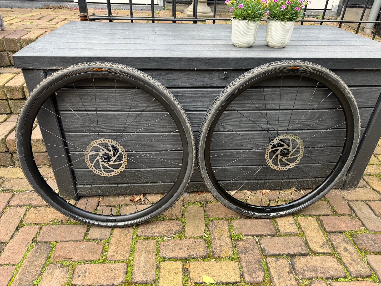 Giant PX2 gravel wielset met Shimano hub, Fietsen en Brommers, Zo goed als nieuw, Gravelbike, Aluminium, Ophalen