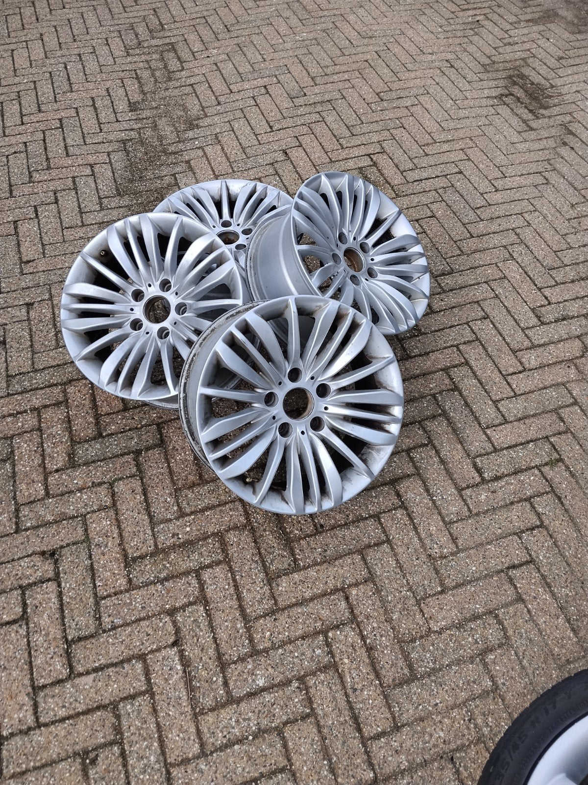 16 inch velgen. Gebruikt voor een BMW E39, Ophalen, 16 inch, Zomerbanden, Velg(en)