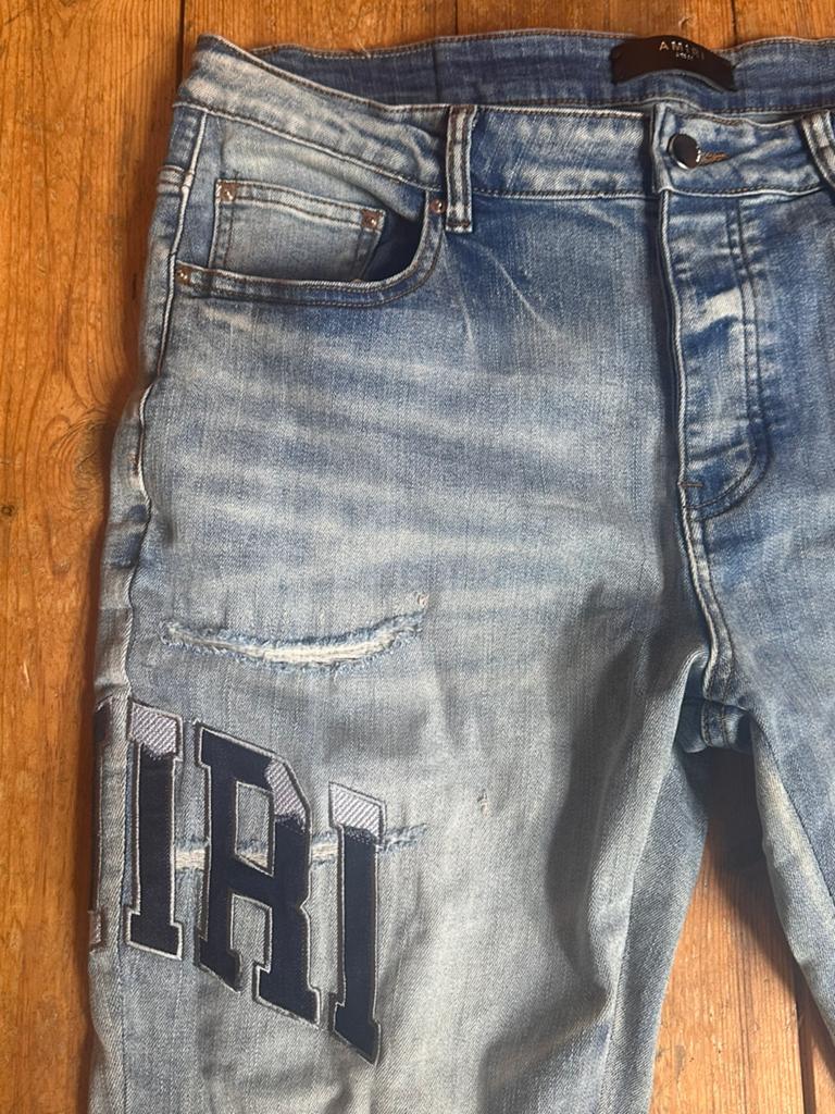 Amiri jeans, Kleding | Heren, Spijkerbroeken en Jeans, Ophalen of Verzenden, Nieuw, Blauw, W33 - W34 (confectie 48/50)