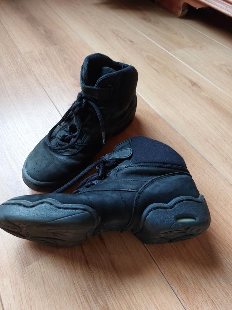 Dansschoenen( showdance),zwart, maat 40, Sport en Fitness, Dansen, Ophalen, Gebruikt, Schoenen