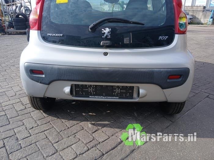 Achterbumper van een Peugeot 107 (KTB), Gebruikt, -, -, Ophalen of Verzenden