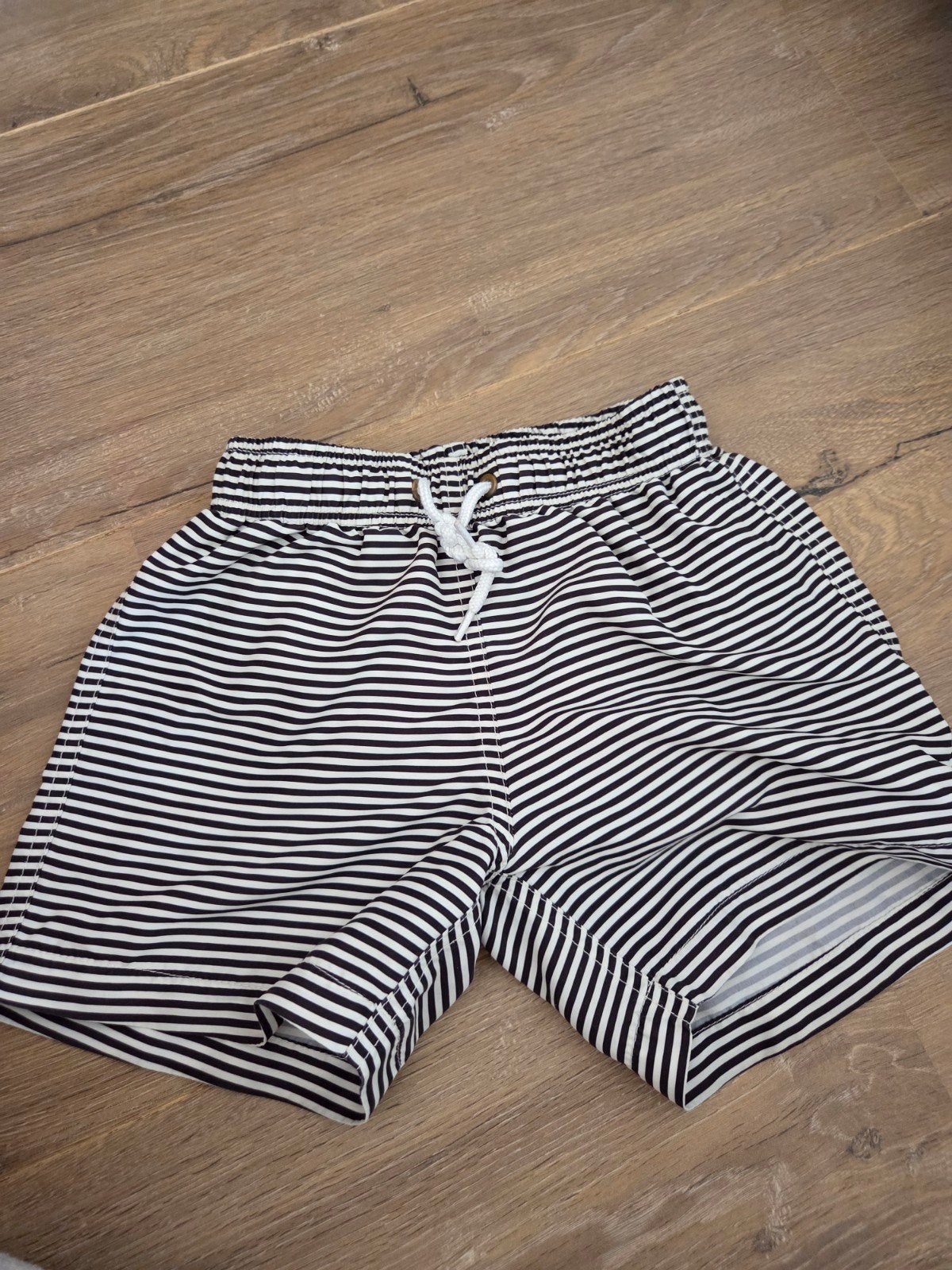 Mingo zwembroek stripes maat 6-8 zwart wit 116 122, Maat 62, UV-zwemkleding, Ophalen of Verzenden, Zo goed als nieuw