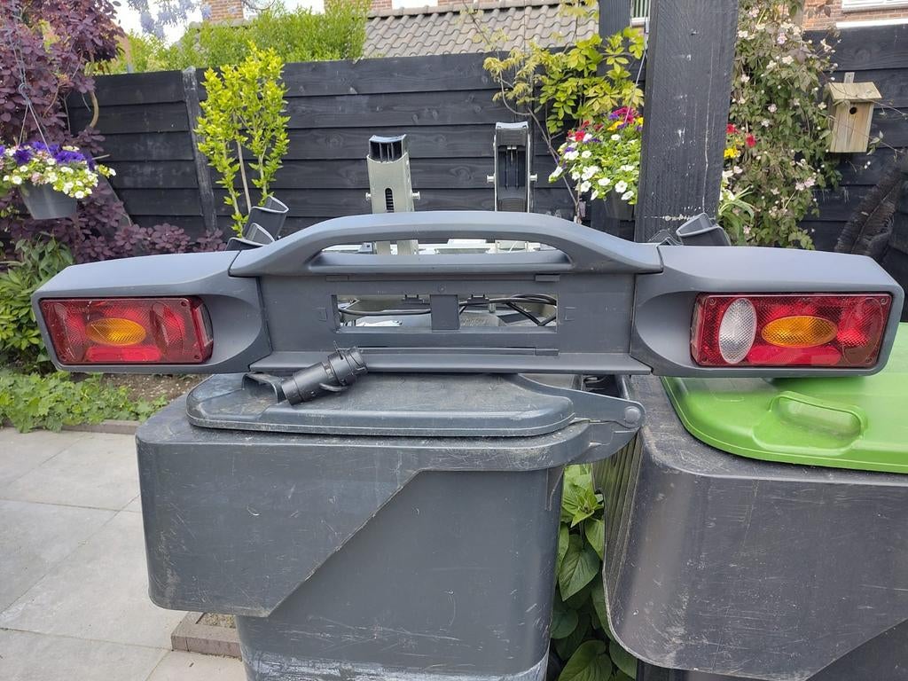 Fietsendrager in goede staat, Ophalen, 2 fietsen, Gebruikt, Trekhaakdrager