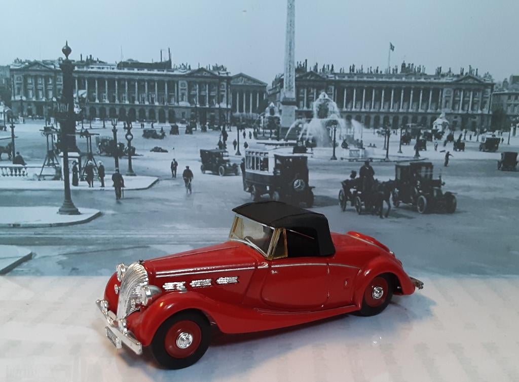 1:43 Triumph 14/65 Dolomite Roadster (closed) 1939; Dinky, Hobby en Vrije tijd, Modelauto's | 1:43, Ophalen of Verzenden, Gebruikt
