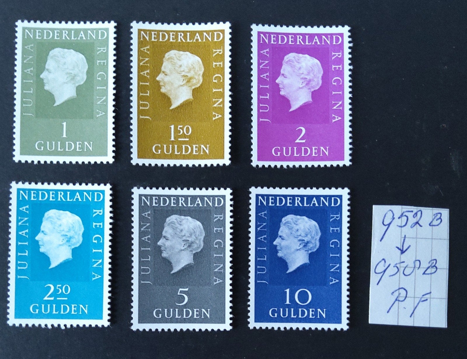Koningin JULIANA  1981., Postzegels en Munten, Ophalen of Verzenden, Na 1940, Postfris