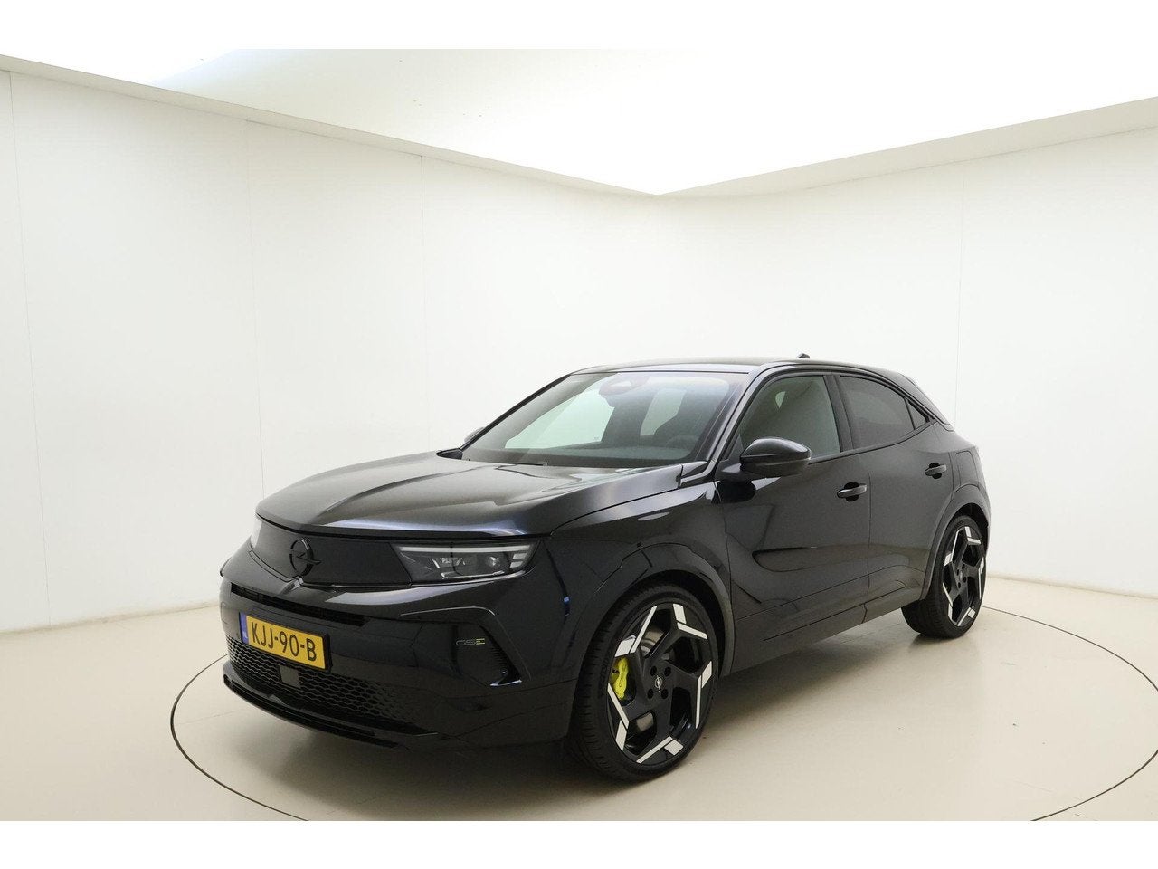 Opel Mokka-e Electric GSE 54 kWh | GSE | Stoel/stuurverwarmi, Auto's, Automaat, Alcantara, SUV of Terreinwagen, Te koop