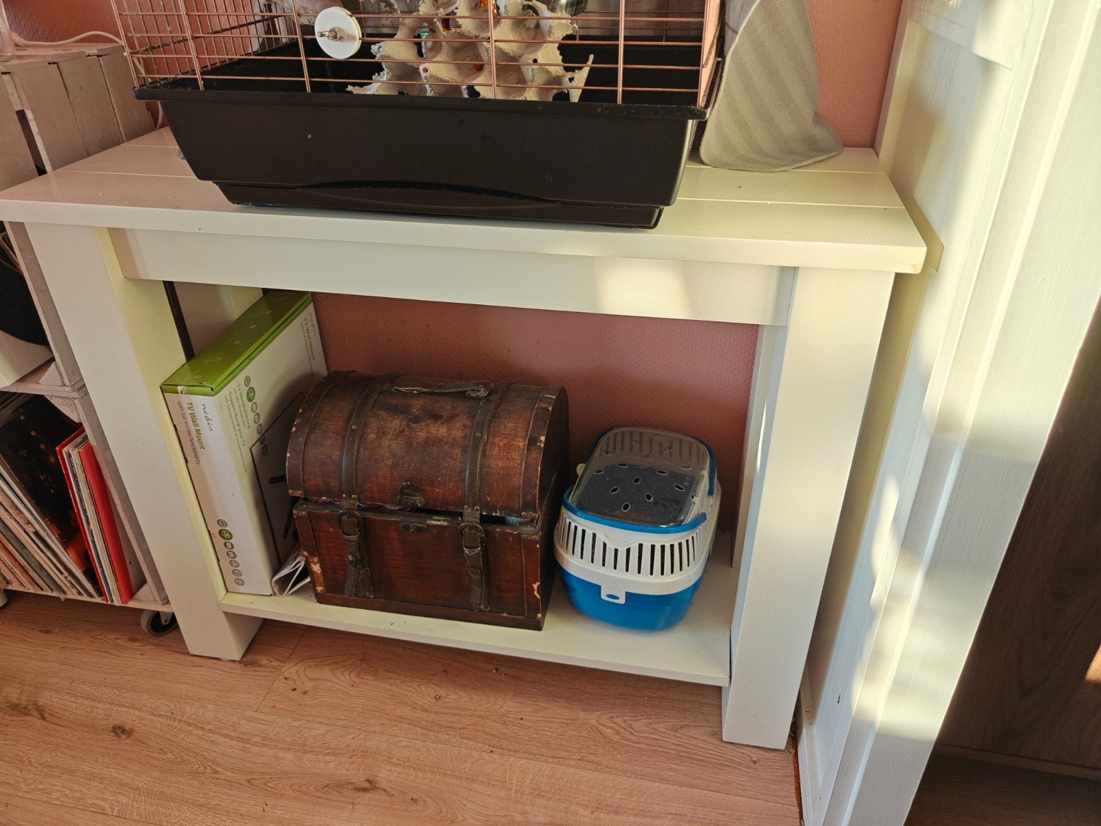 Wit dressoir met kleine beschadigingen, Ophalen, Gebruikt, 25 tot 50 cm, 100 tot 150 cm