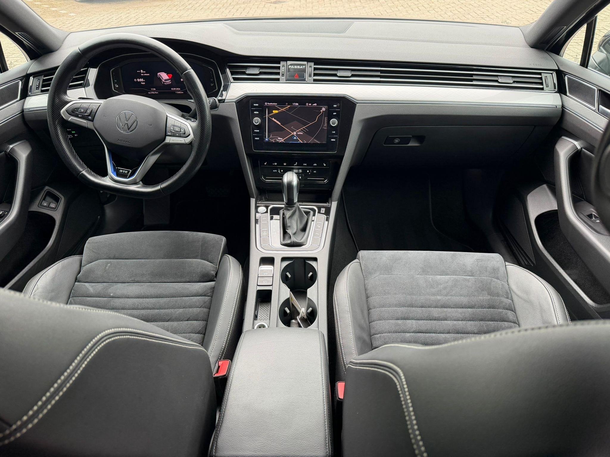 Volkswagen Passat Variant 1.4 TSI PHEV GTE Business WEGKLAPB, Stof, Gebruikt, 4 cilinders, Hybride Elektrisch/Benzine