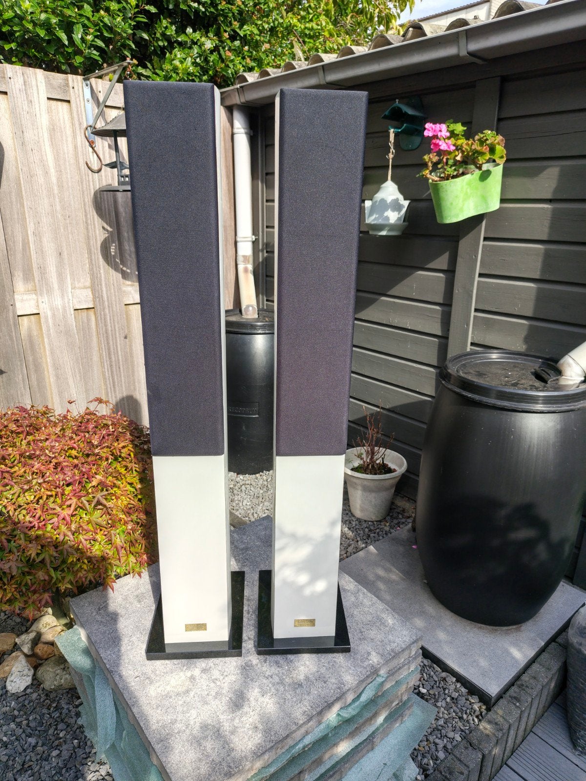 MILLON COBRA IV S WIT., Audio, Tv en Foto, Ophalen, Zo goed als nieuw, Stereo speakers, Overige merken