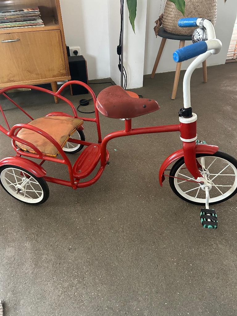 Een  70/80 jaren Kinder fiets, Ophalen