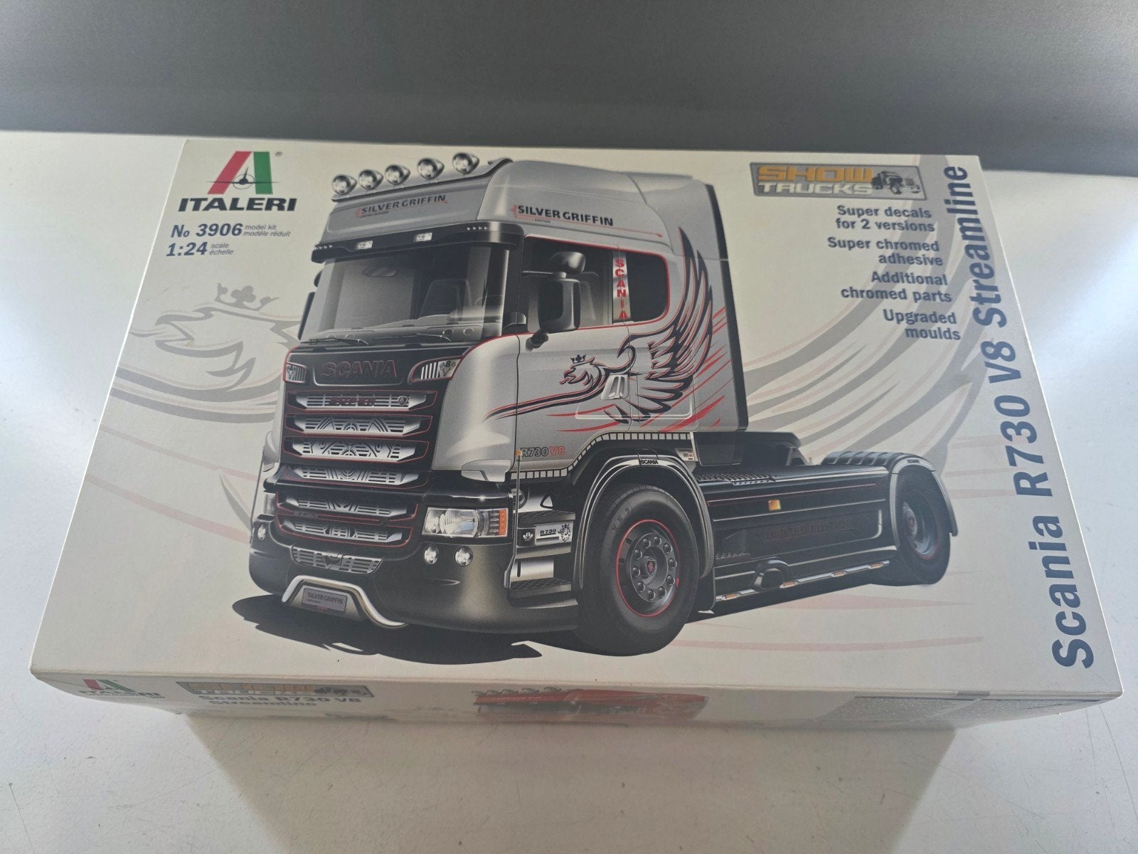 Italeri Scania Griffin R730 1:24 bouwdoos - Ongebouwd, Ophalen of Verzenden, Nieuw, Bus of Vrachtwagen, Overige merken