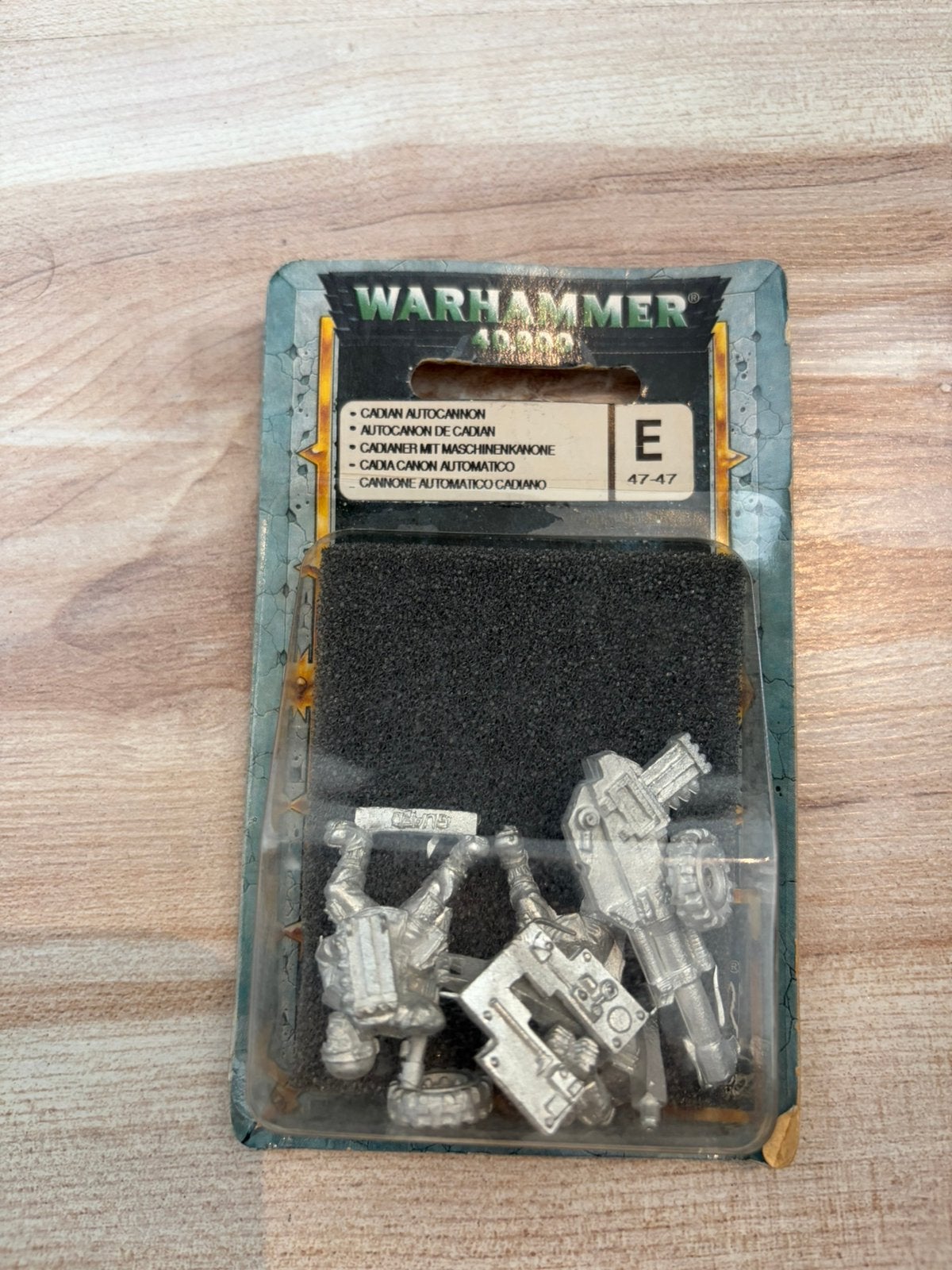 Warhammer 40k astra militarum cadian autocannon blister, Hobby en Vrije tijd, Ophalen of Verzenden, Zo goed als nieuw, Warhammer 40000