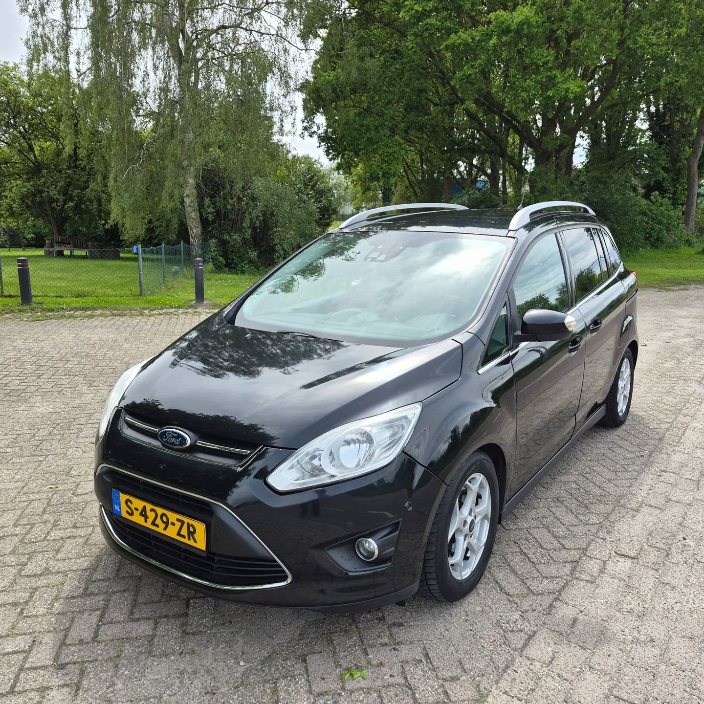 Ford Grand C-Max 1.6 2015, Auto's, Voorwielaandrijving, 15 km/l, Gebruikt, 4 cilinders
