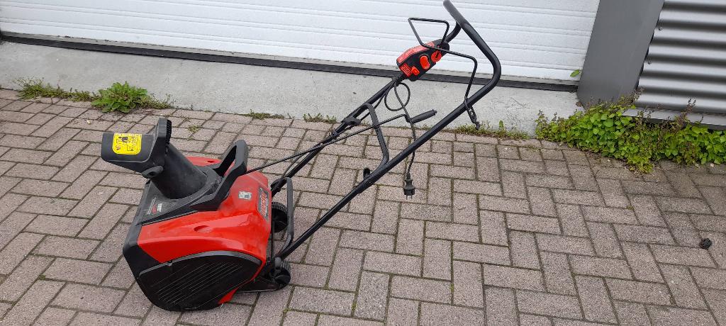 Sneeuw ruimer 220 volt, Tuin en Terras, Veegmachines, Ophalen, Gebruikt
