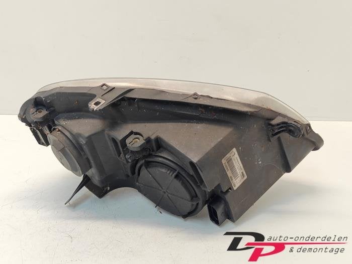 Koplamp links van een Volkswagen Polo, Gebruikt, -, Volkswagen, -