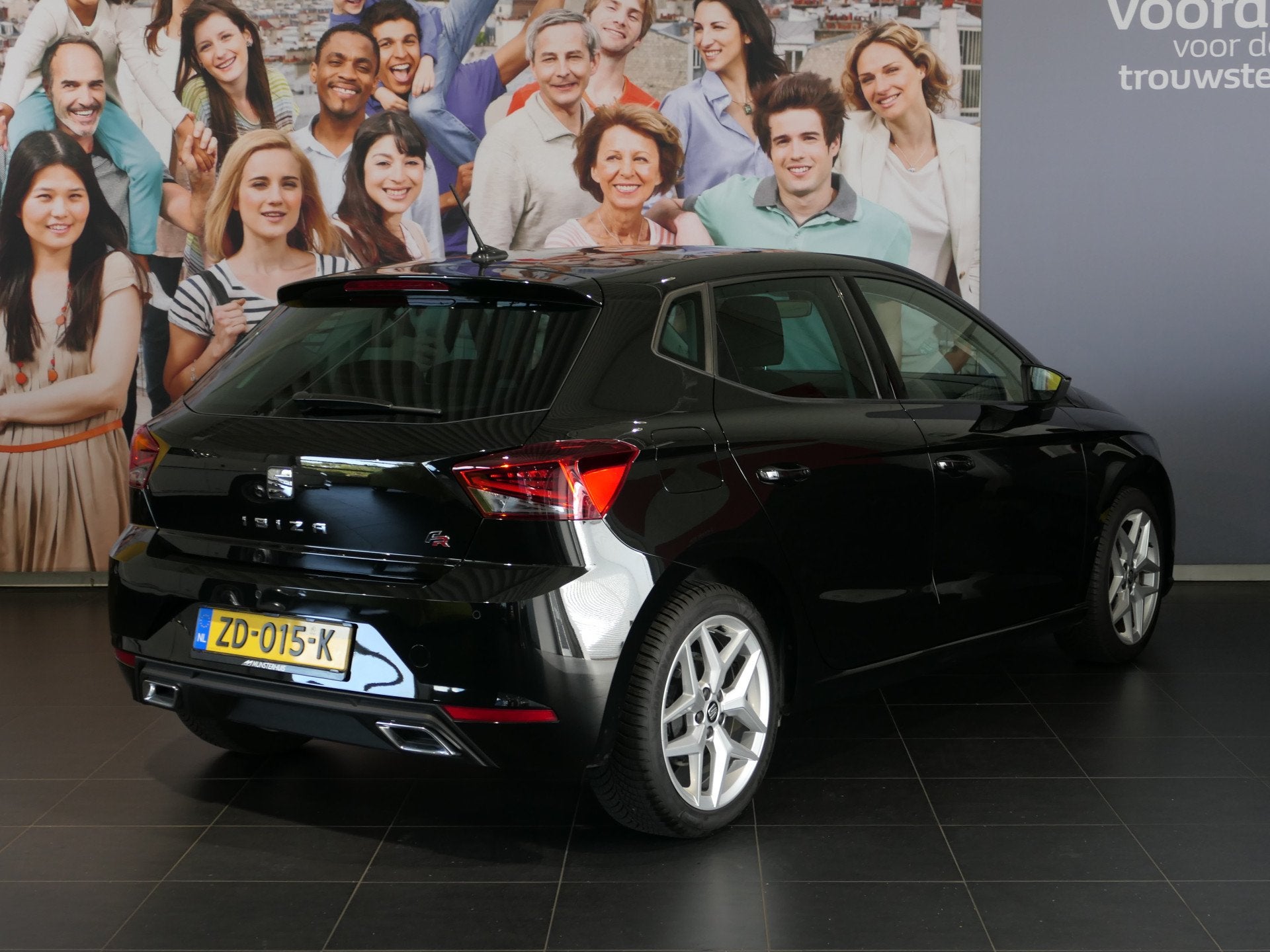SEAT Ibiza 1.0 TSI FR Business Intense - Led koplampen - DAB, Stof, Verwarmde buitenspiegels, Origineel Nederlands, Bedrijf
