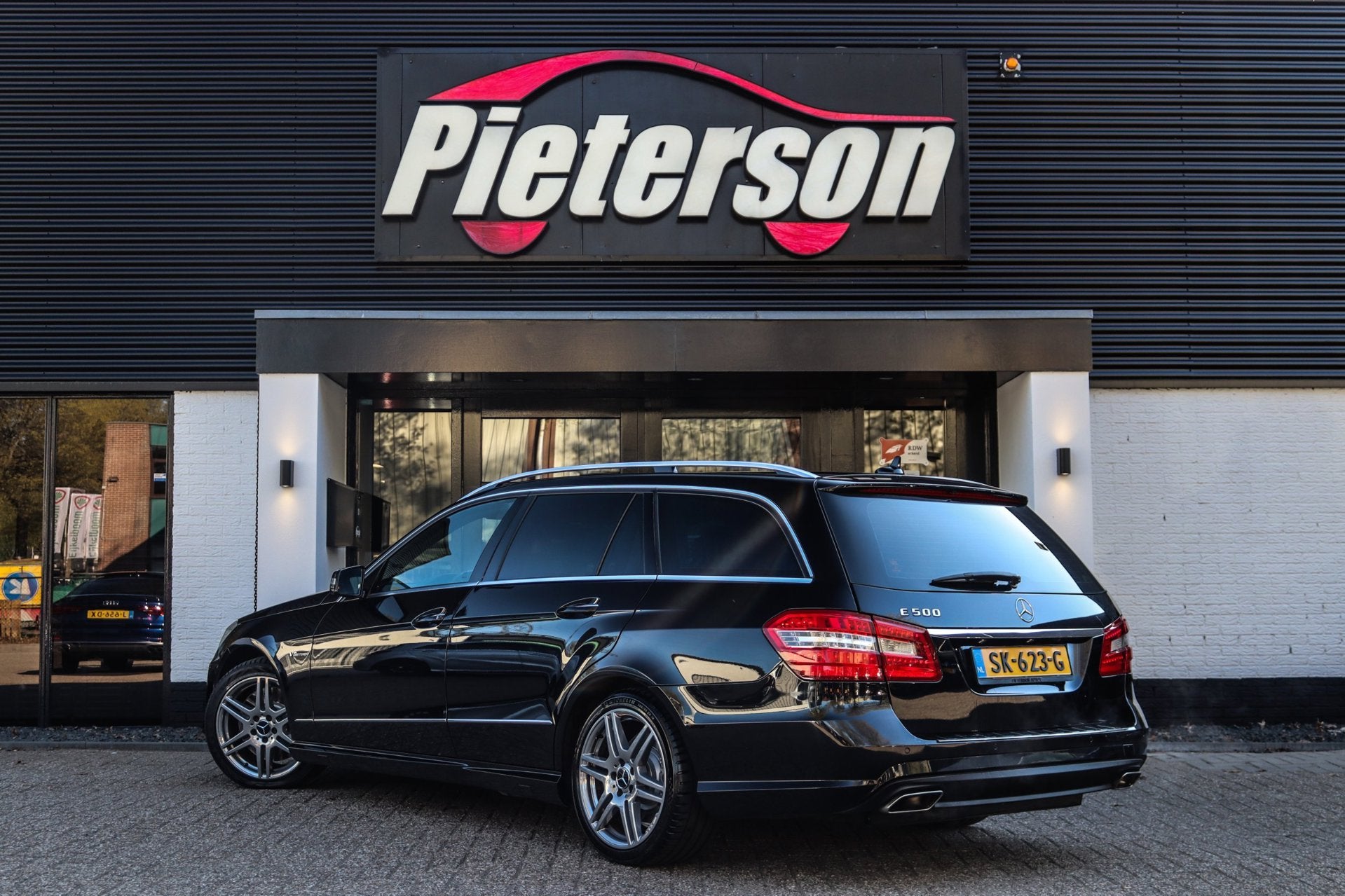 Mercedes-Benz E-klasse Estate 500 AMG PANO H&K VOL OPTIES!, Auto's, Euro 5, Achterwielaandrijving, Gebruikt, 408 pk