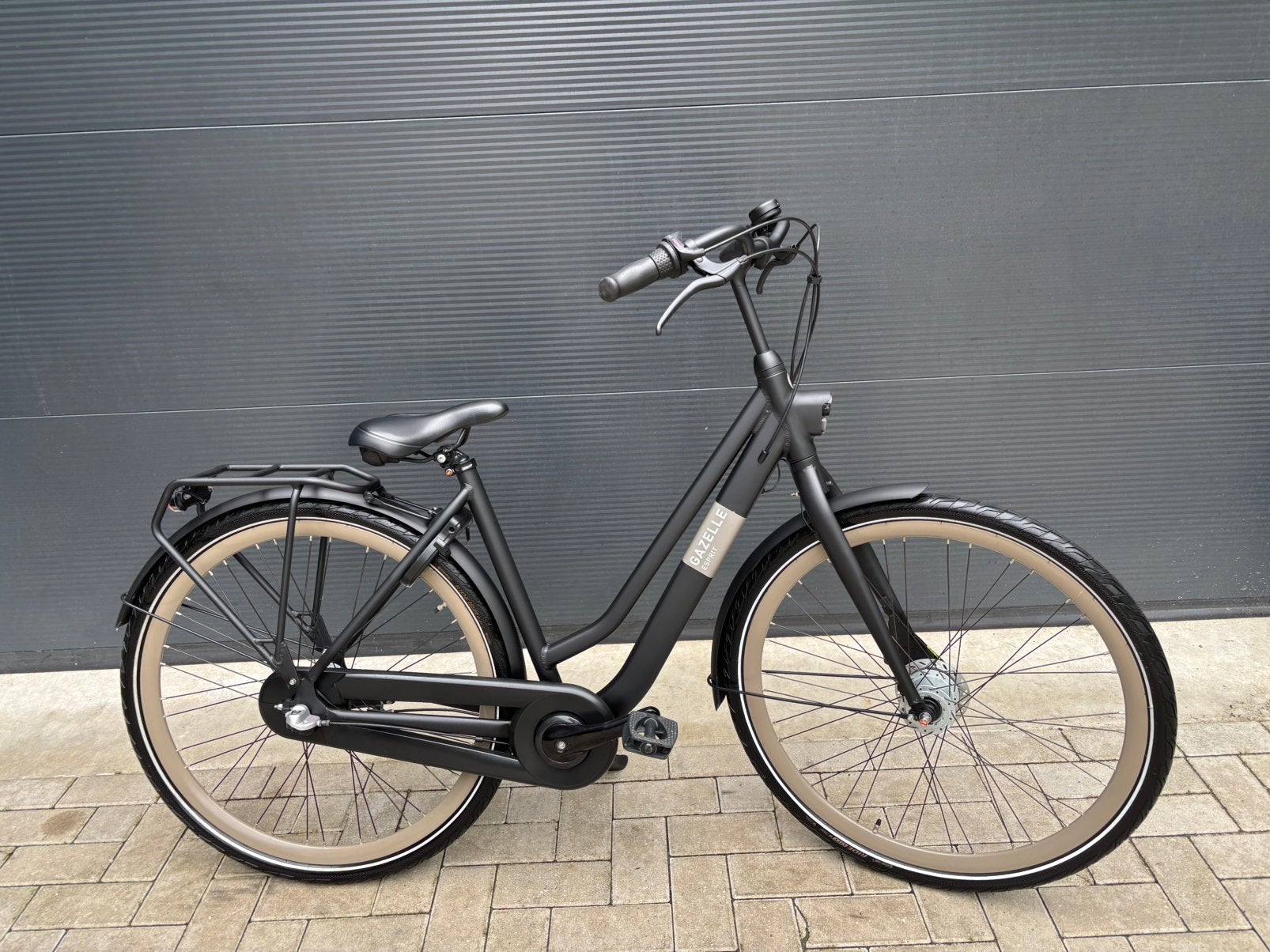 ZGAN Gazelle esprit T3 damesfiets/meidenfiets (49cm), 26 inch of meer, Gazelle, Ophalen of Verzenden, Zo goed als nieuw