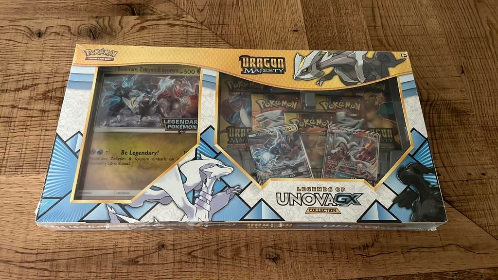 Dragon Majesty Legends of Unova GX Pokemon collectie seald, Ophalen of Verzenden, Zo goed als nieuw