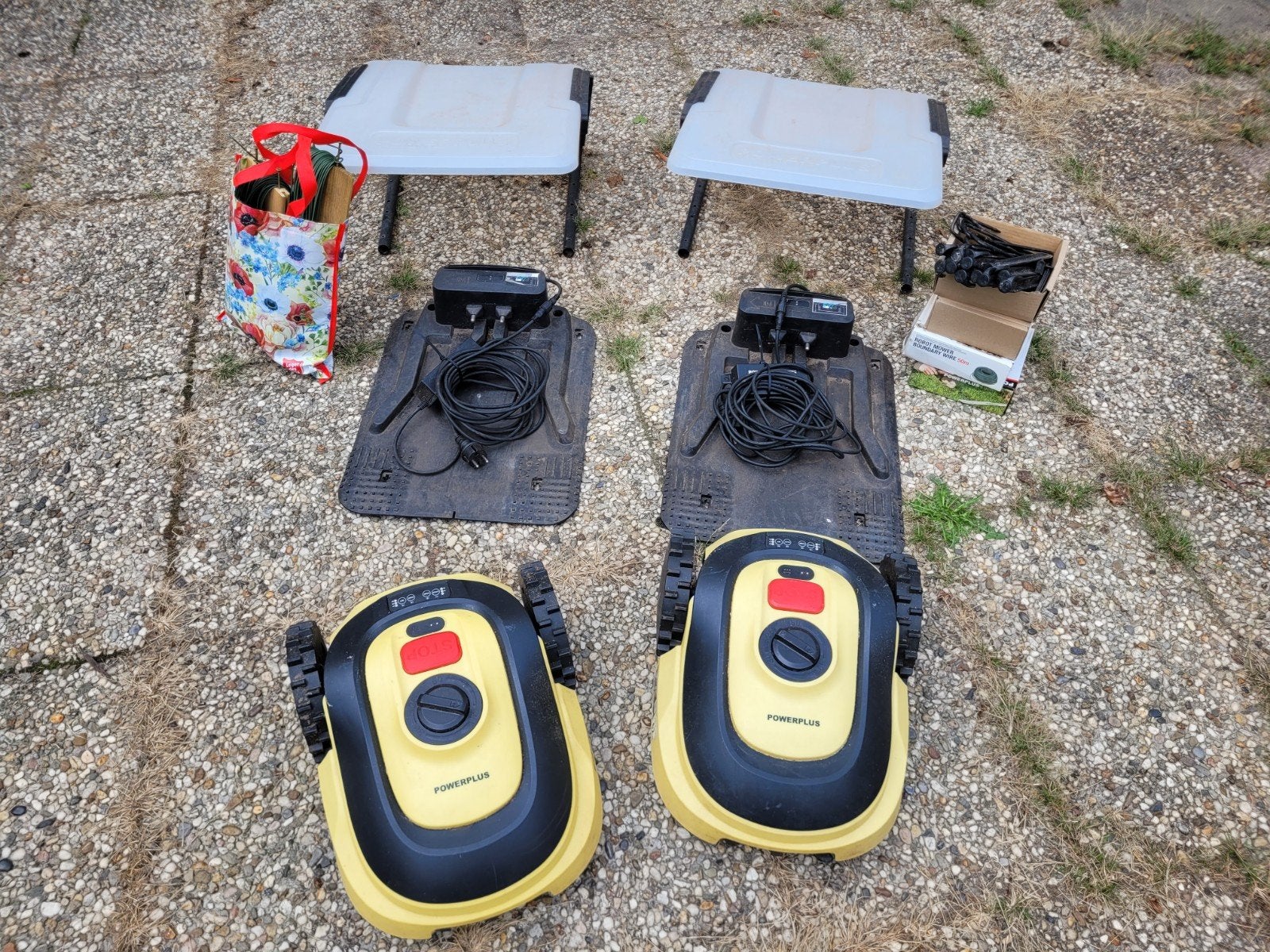 Robotmaaiers 2 stuks., Ophalen