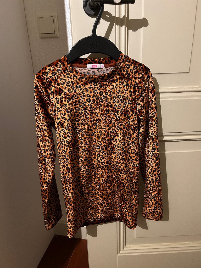 Panter top fluweel 134/140, Gebruikt, Shirt of Longsleeve, WE Fashion, Verzenden