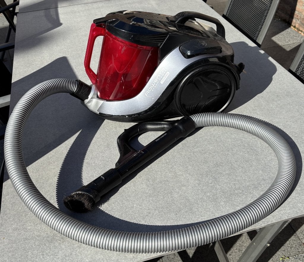 Rowenta zakloze stofzuiger, Witgoed en Apparatuur, Gebruikt, Sledestofzuiger, Minder dan 1200 watt, Reservoir