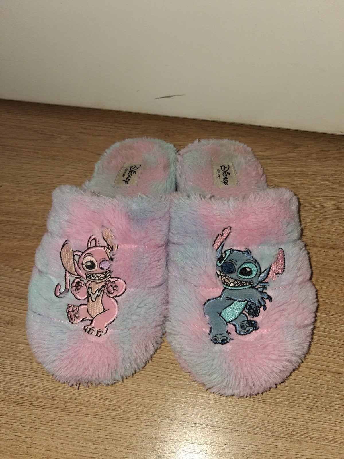 angel en stitch sloffen pantoffels maat 35 36 meisje, Disney, Meisje, Overige typen, Ophalen of Verzenden