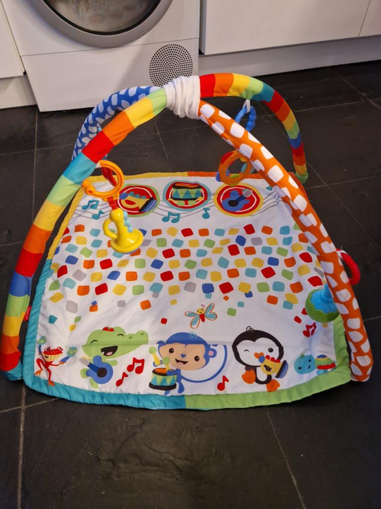 Fisher-Price Speelkleed met Babygym en Muziek, Ophalen of Verzenden, Zo goed als nieuw, Speelkleed
