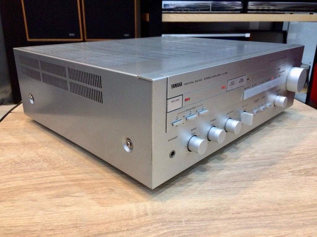 vintage top YAMAHA met Phono MM/MC A-720 Silver, Ophalen, Yamaha, Zo goed als nieuw, 120 watt of meer
