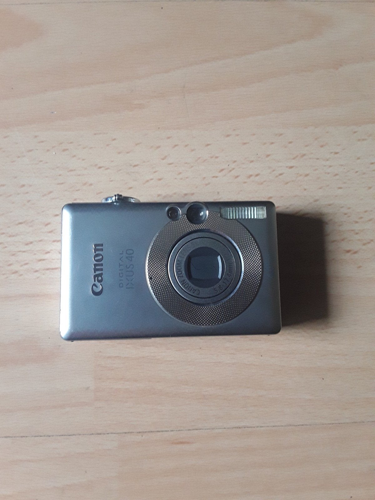 Canon  Digitaal IXUS 40 Camera, Gebruikt, Canon, Ophalen of Verzenden, 8 keer of meer