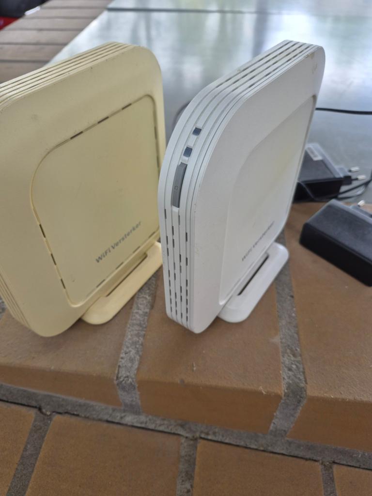 Arcadyan Dual Band WiFi Versterker (2 stuks), Ophalen of Verzenden, Gebruikt, Arcadyan