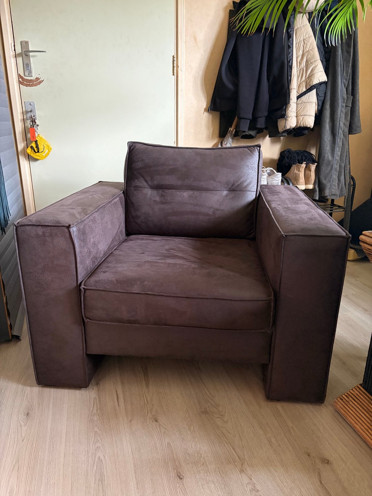Comfortabele en ruime luie stoel, Huis en Inrichting, Fauteuils, Ophalen, Gebruikt, 75 tot 100 cm, 75 tot 100 cm