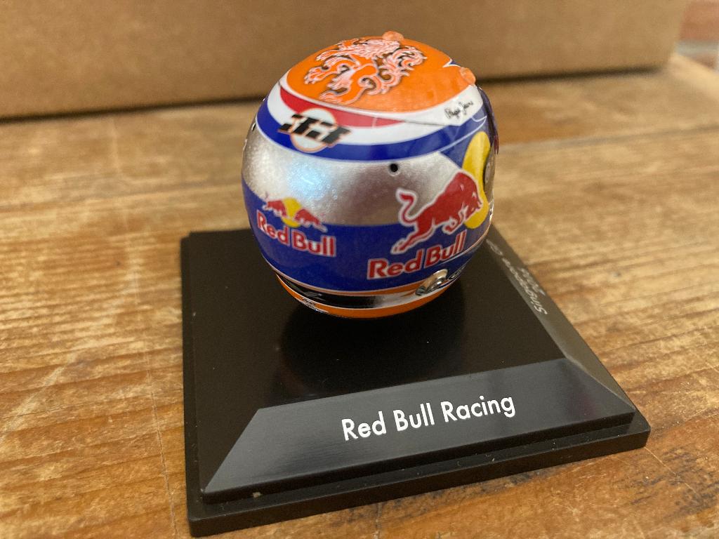 ✅ Max Verstappen 1:8 Helm Red Bull RB12 Singapore GP 2016, Ophalen of Verzenden, Nieuw, Formule 1