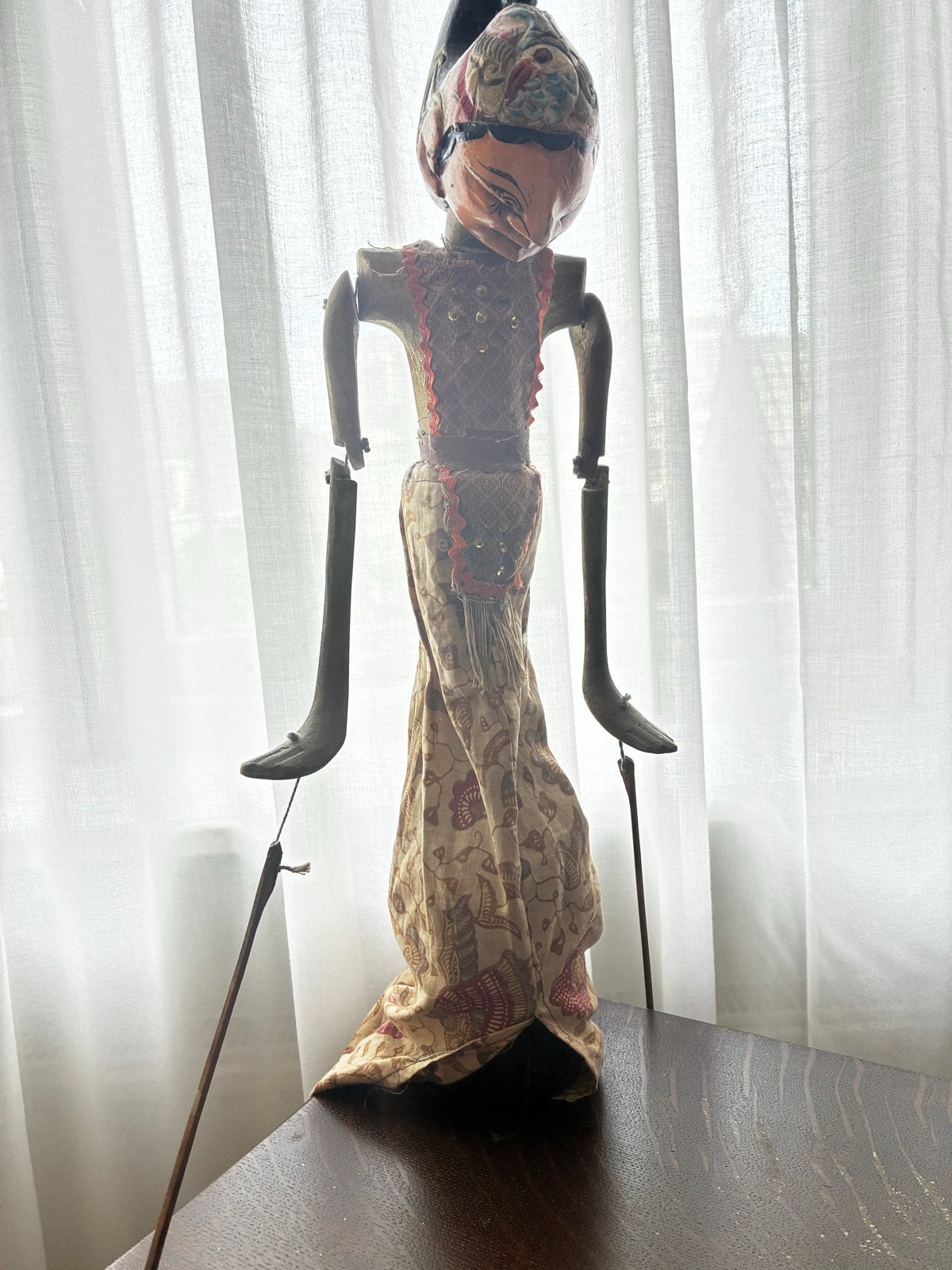 Antieke Wayang Golek pop uit Indonesië - Handgemaakt, Antiek en Kunst, Handgemaakt, Indonesië, Meerkleurig, Pop