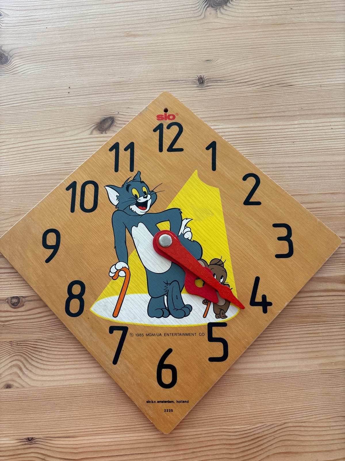 Vintage Tom & Jerry Klok - SIO Amsterdam 1985, Huis en Inrichting, Ophalen of Verzenden, Gebruikt, Analoog, Wandklok