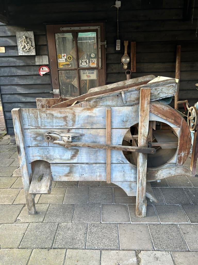 Wanmolen | kafmolen | 1910 - 1920 | landbouw | agro, Antiek en Kunst, Antiek | Gereedschap en Instrumenten, Ophalen