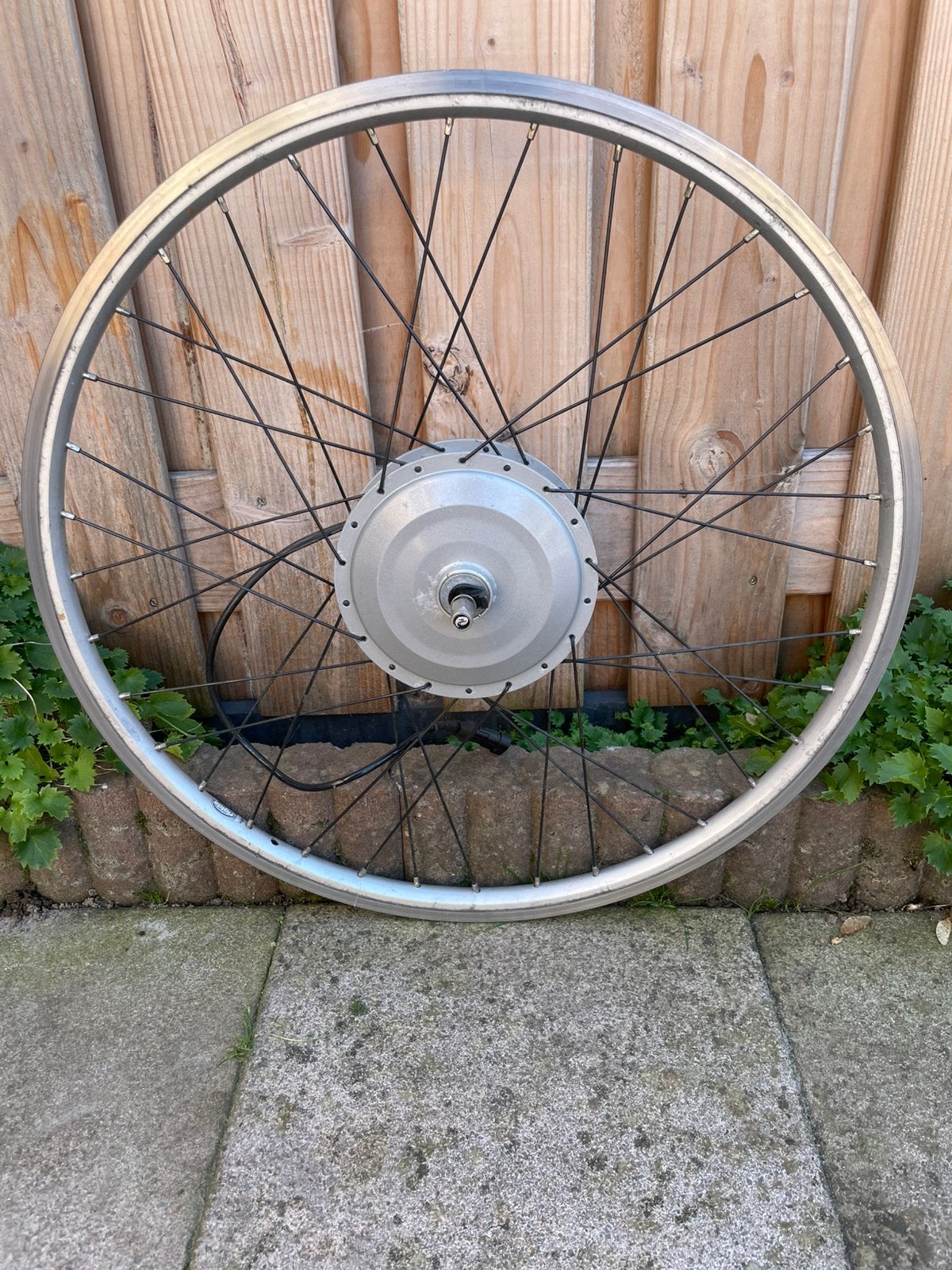 Voorwiel motor Sparta Koga Batavus 28 inch, Ophalen of Verzenden, Zo goed als nieuw, Motor
