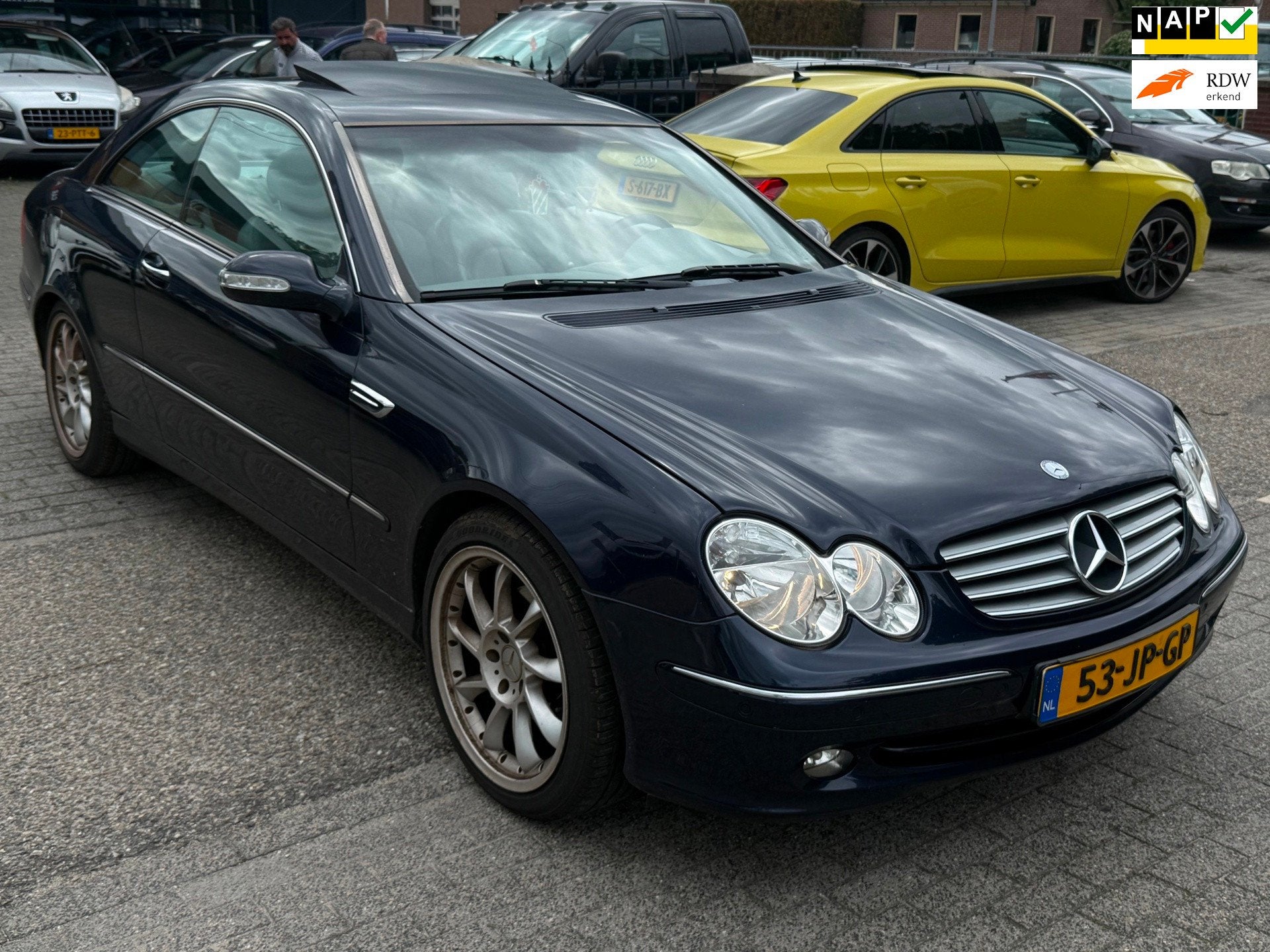 Mercedes-Benz CLK-klasse Coupé 240 Elegance LEDER/DAKJE/LMV, Auto's, Mercedes-Benz, Automaat, Achterwielaandrijving, Beige, 2597 cc