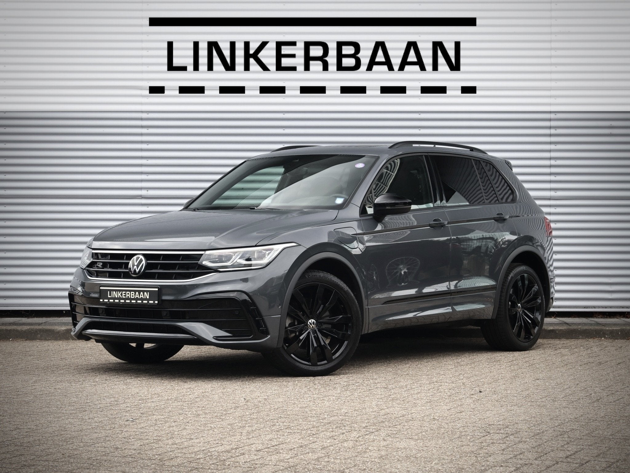Volkswagen Tiguan R-Line eHybrid | Panorama | Head-Up | trek, Automaat, Gebruikt, 2000 kg, Hybride Elektrisch/Benzine